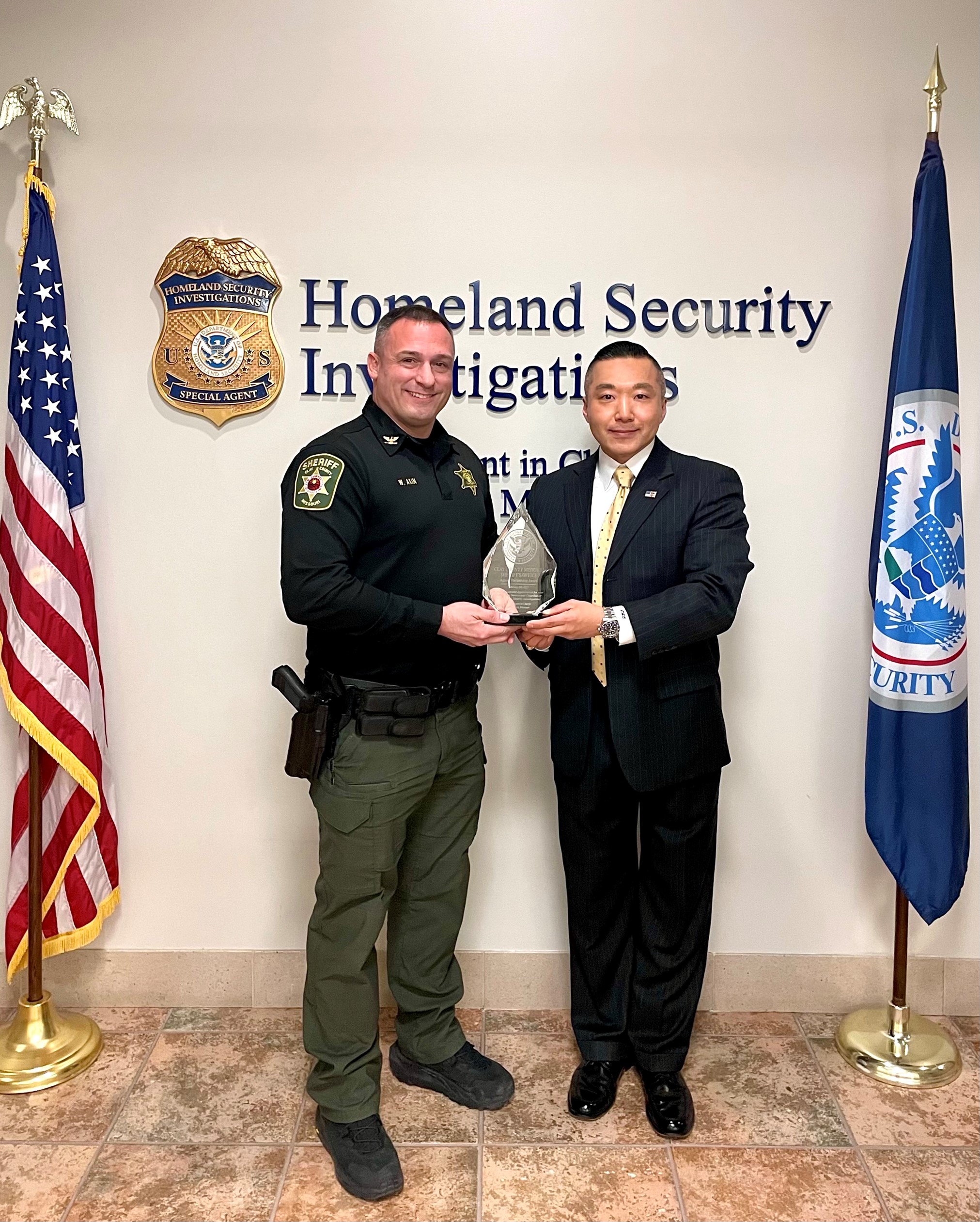 Sheriff's Office awarded for outstanding partnership with Homeland Security Investigations Kansas City